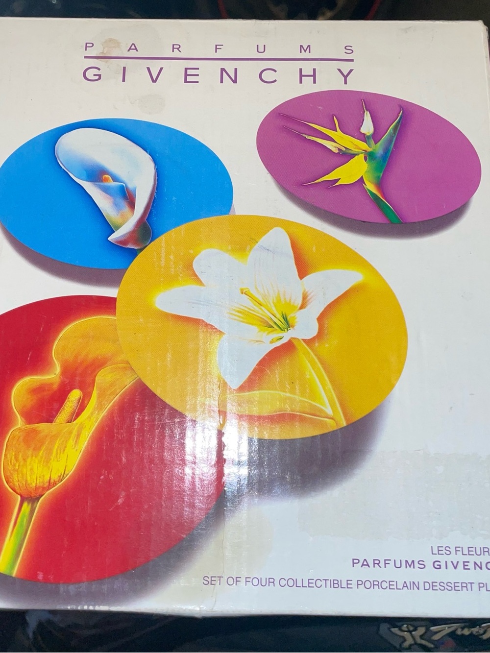 Brand new! Never used. Original Givenchy Bright Floral Porcelain Plate set